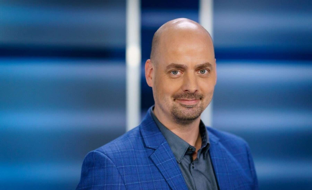 Kalev Kruus: Eesti spordihääl mikrofoni taga ja Ironmani rajal