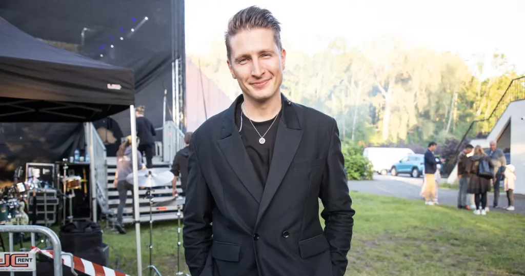 Karl-Erik Taukar: Pimesool eemaldatud, kontsert toimub